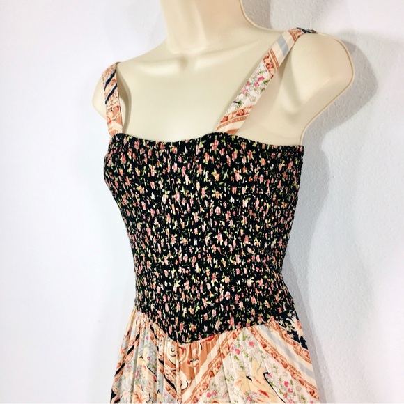 Spense Sz M Wide Leg Crop Jumpsuit Smocked Bodice Ruffles Pull On Retro - Picture 4 of 11